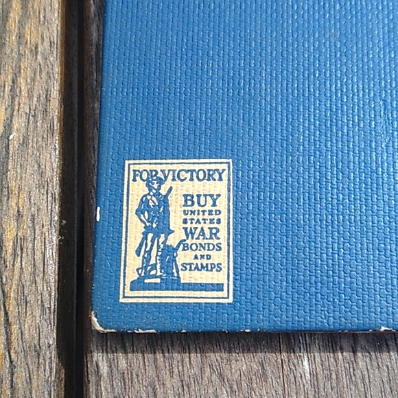 *Sold *Vintage Air Force Book - Picture 4 of 12